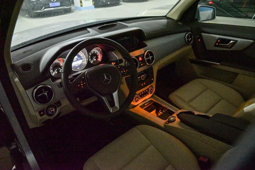 二手奔驰glk300值得买吗,十万左右二手suv奔驰glk300