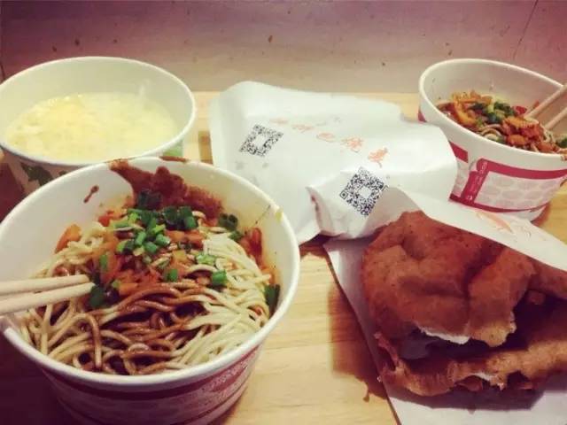 武汉攻略必去的一条街,武汉最神奇的区