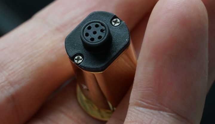 拥有一台苹果手机和华为手机,又一款华为手机新机