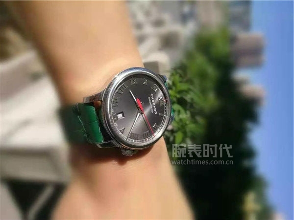 萧邦原装鳄鱼皮表带,萧邦happydiamond换表带