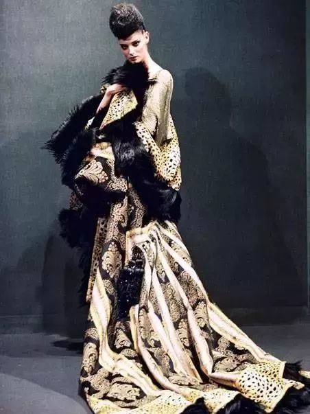 givenchy纪梵希范丞丞,givenchy代言人虞书欣