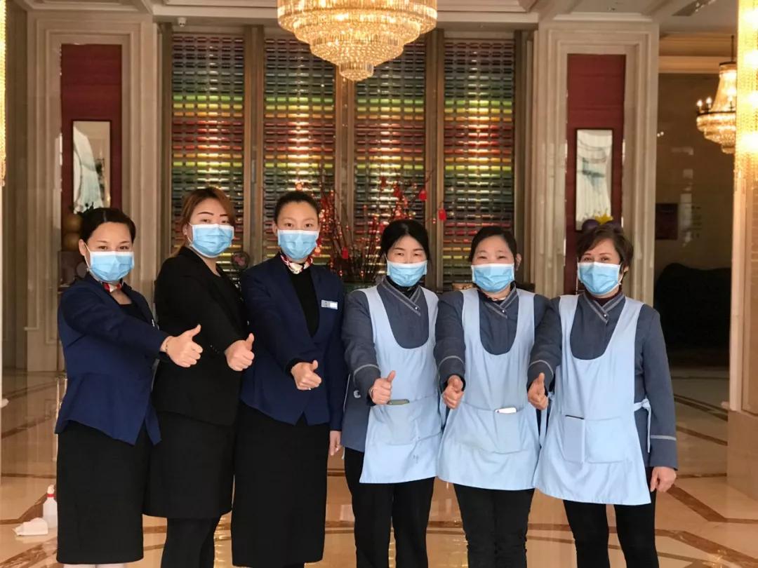 “桐”是一家人，面对疫情，我们“桐”舟共济！逆行者，我们等你凯旋