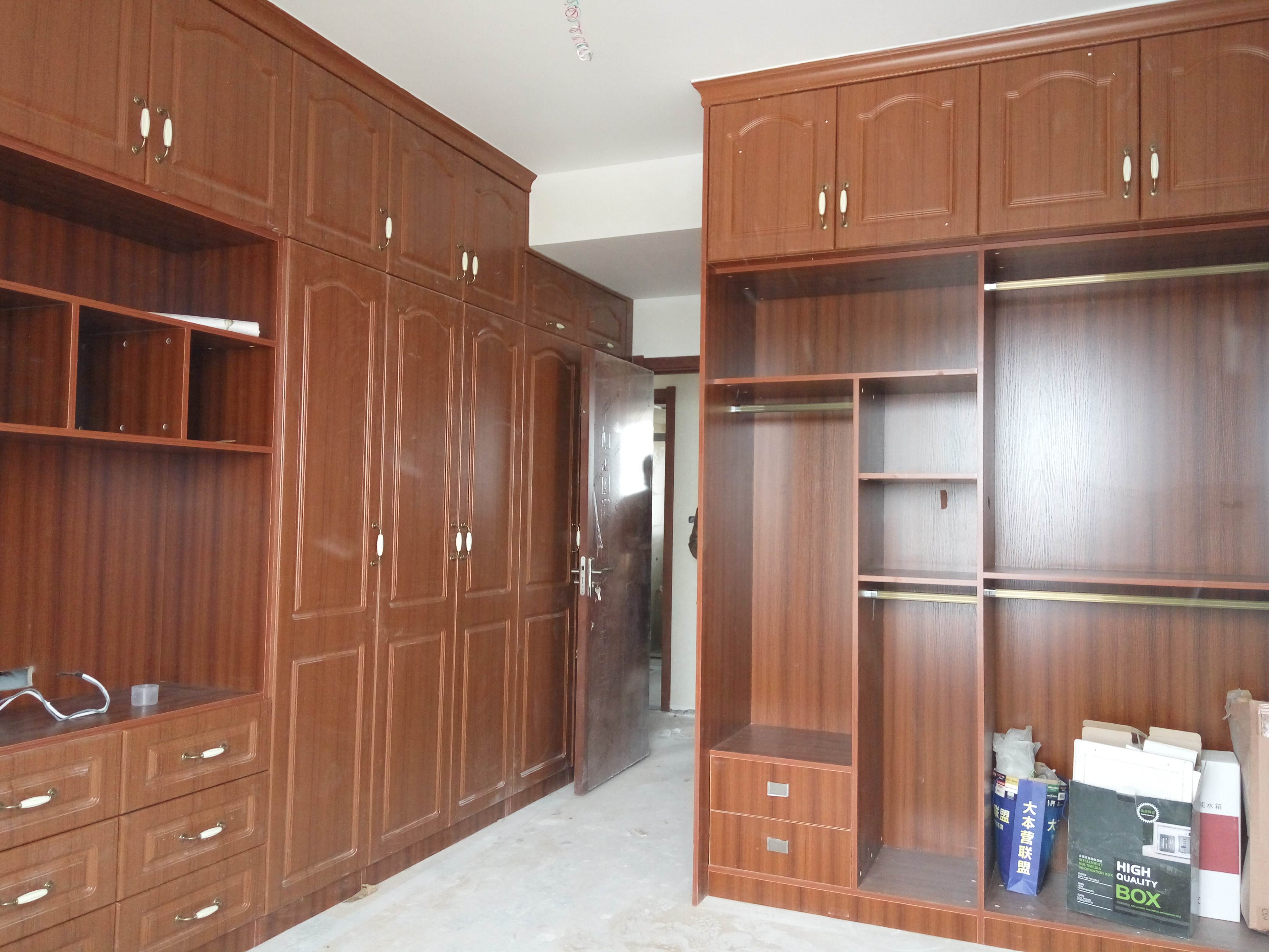 新买的家具搬进家有什么讲究没有,新买家具气味重