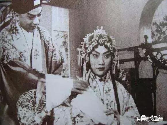 京剧无关紧要,京剧听得多了自然就懂了