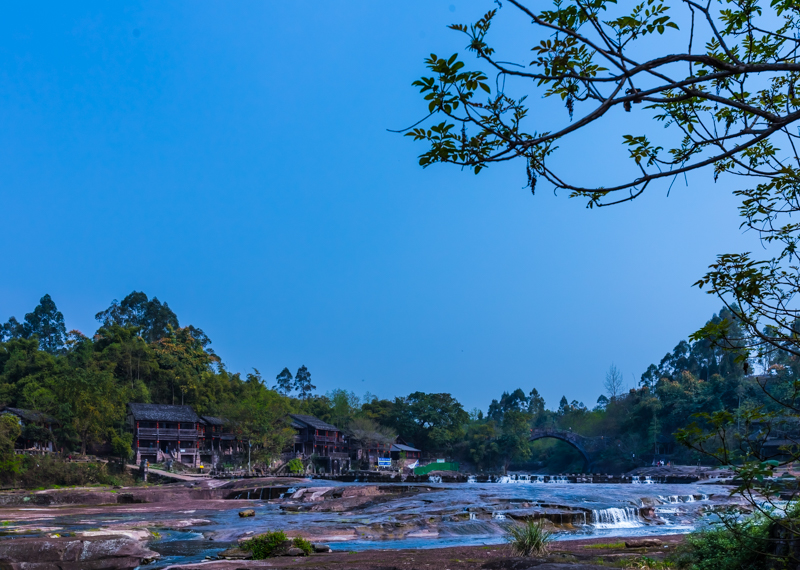 中国广安红色文化影视城地址,广安影视城是不是乐活城