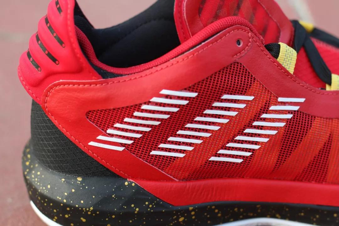 利拉德6实战球鞋测评,利拉德六代测评耐磨吗