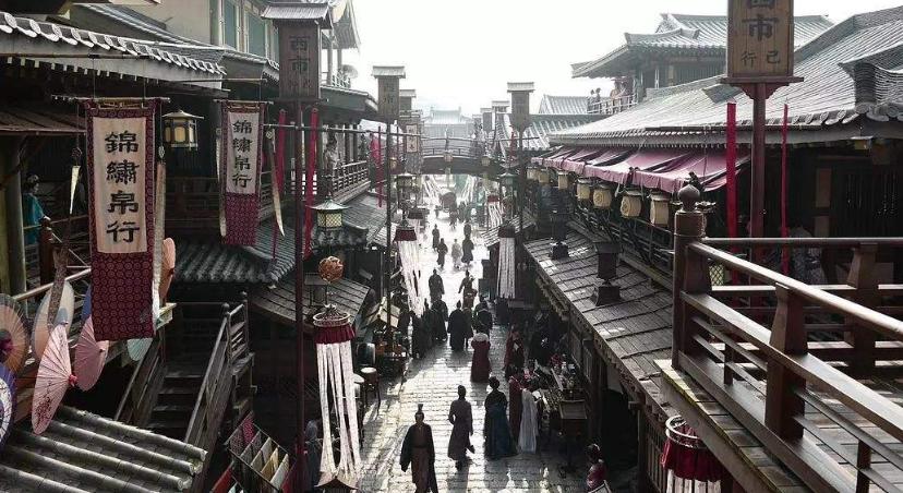 你见过铜镜里的LV吗？深藏古墓的盛唐宝镜，连皇帝送礼都爱选它