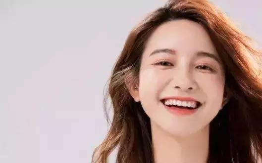 那些网红的成名视频,那些突然爆红的网红