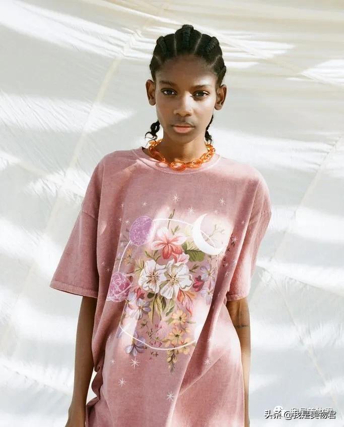 有了这4个小众品牌的潮T恤，Jennie、刘亦菲都开始冷落大牌了