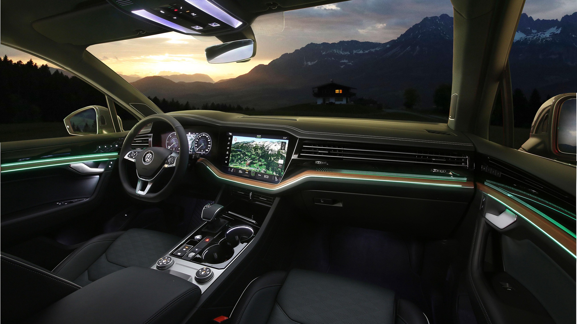 新一代途锐亮相,全新一代途锐国内上市