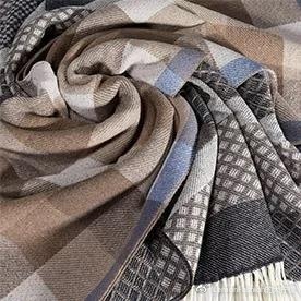 falconia缇婄粧,riz楂樼缇婄粧