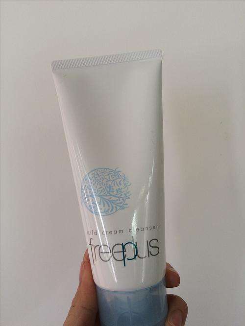 curel护肤品对于油性敏感肌有用吗,curelfreeplus洗面奶
