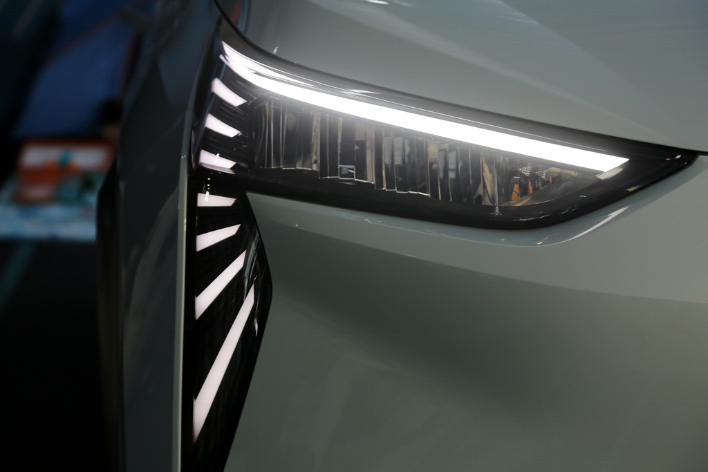 埃安y新增车型解读,埃安y最低配试驾