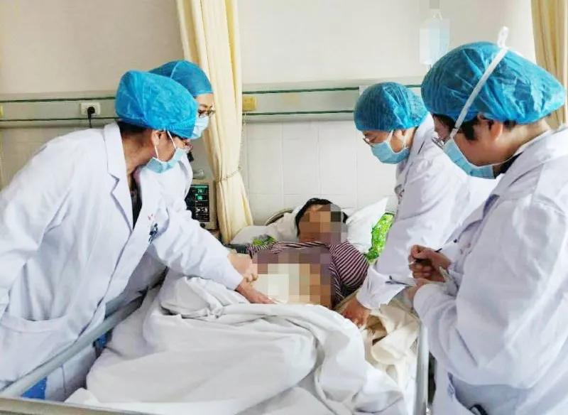 爱是一道光照亮我们想要的未来,爱是一道光如此美妙女生翻唱