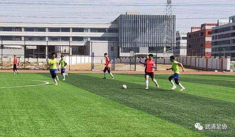 龙湖足球联赛,2021龙湖足球比赛