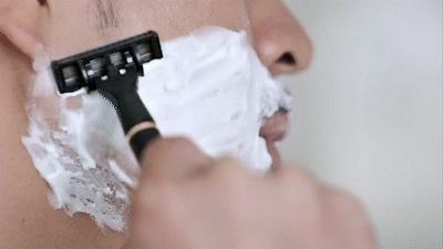让吉列都抓狂的“手动剃须刀”，网友：最了解的男人还是小米有品