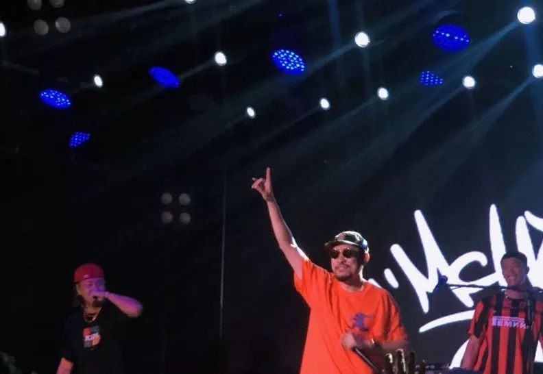 城南夜生活怎么样,城南夜晚生活视频