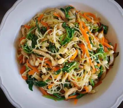 夏天凉拌菜爽口小凉菜30种,夏天凉拌菜需要用到哪些调料