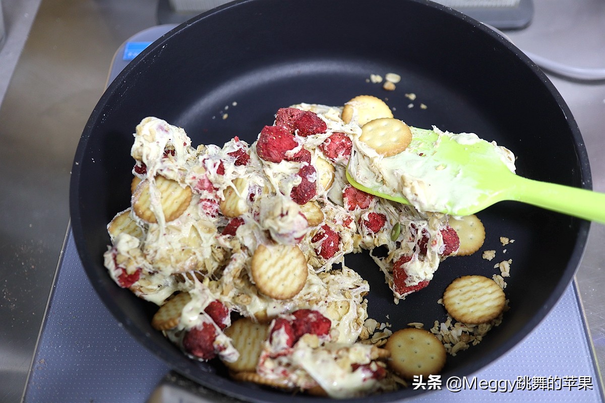 牛轧糖草莓味的,网红牛轧糖内咸蛋黄