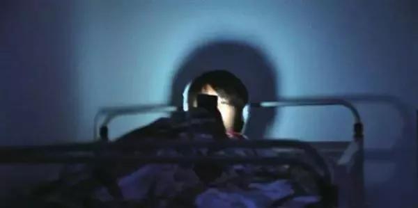 孩子玩游戏成瘾该怎么办,17岁孩子玩游戏成瘾该怎么说