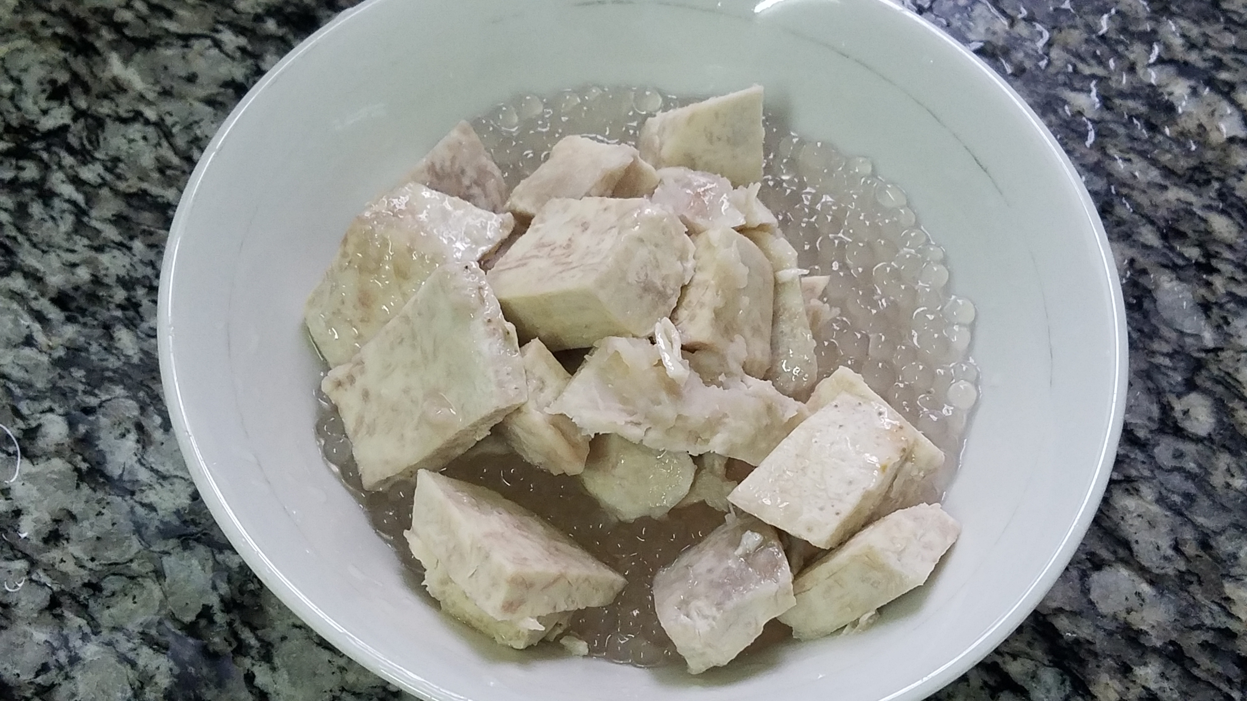 西米露香芋糖水简单做法,香芋西米露糖水的制作方法