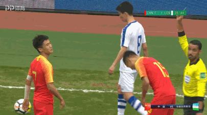 23岁男子一脚踢飞11岁男孩,23岁男子一脚踢飞11岁踢球男孩