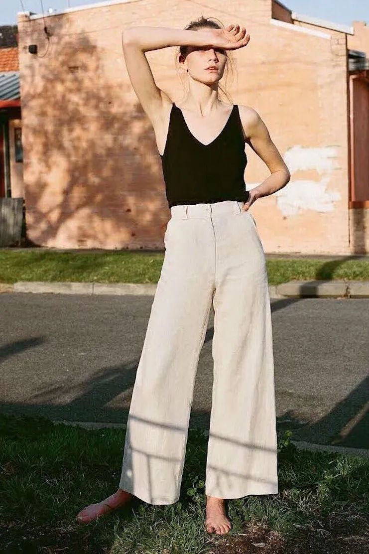 今夏流行穿亚麻高级炸了,今夏流行穿亚麻清凉解暑还显气质