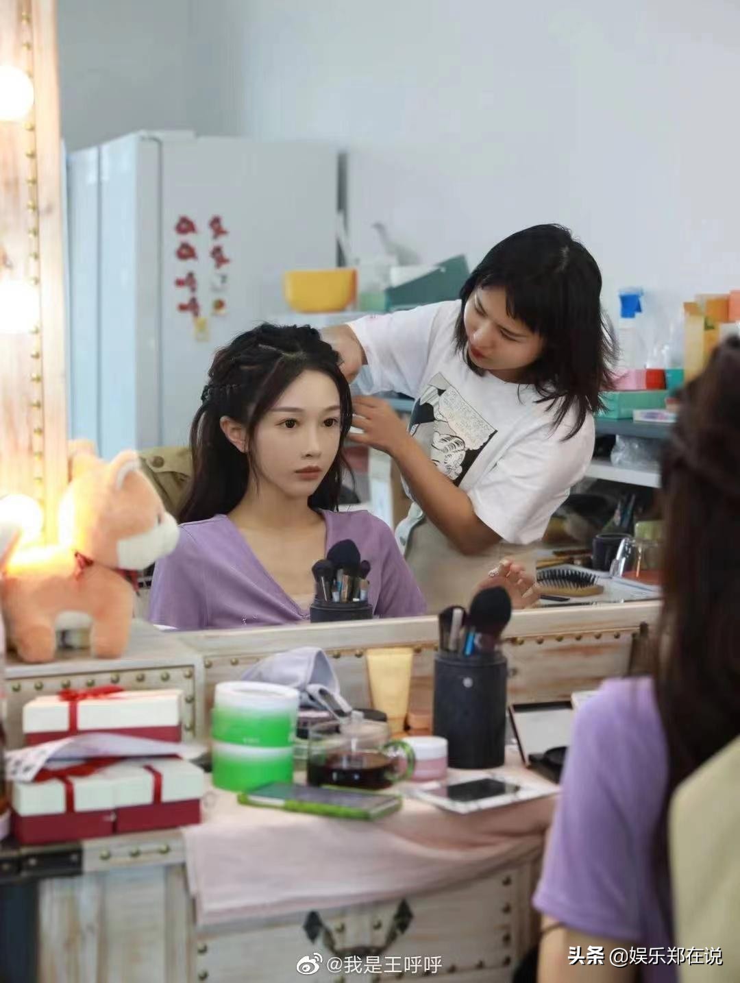 她是天猫服饰一姐,单场直播带货超2000万,粉丝叫她换装狂人