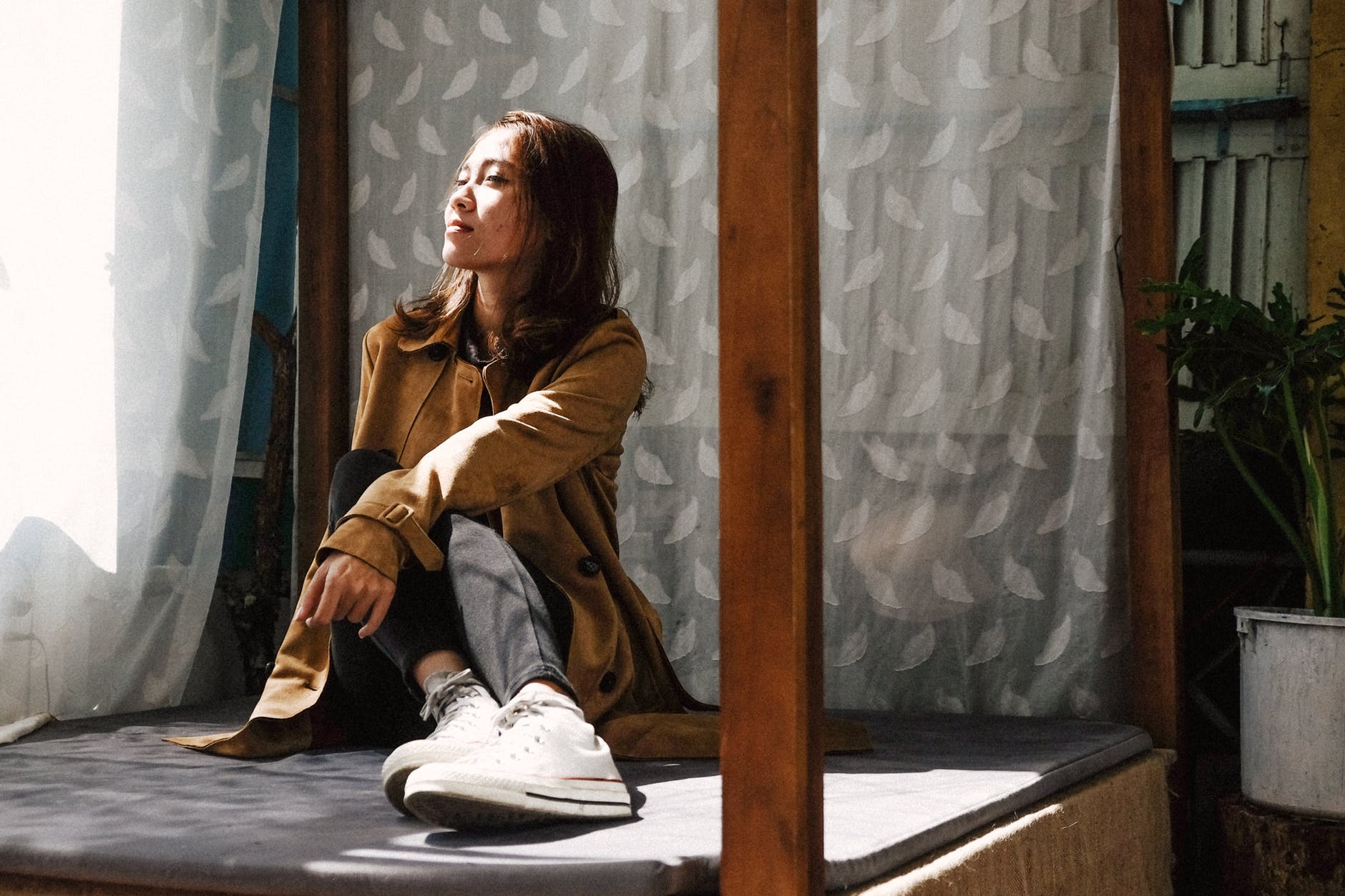 长期分居丈夫想离婚,和老婆长期分居男人应该怎么办