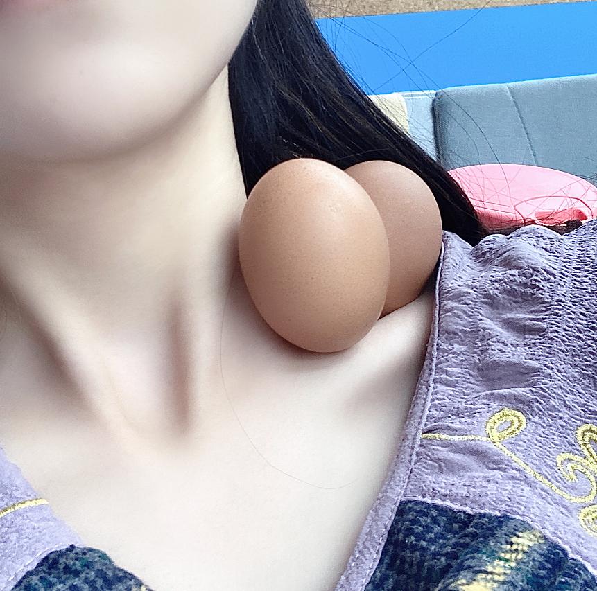 “漫画X”系列过后，又兴起了锁骨养鱼、放鸡蛋，放过你的身体吧