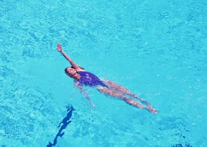 游泳女生容易得妇科病吗,游泳得妇科病的几率有多大