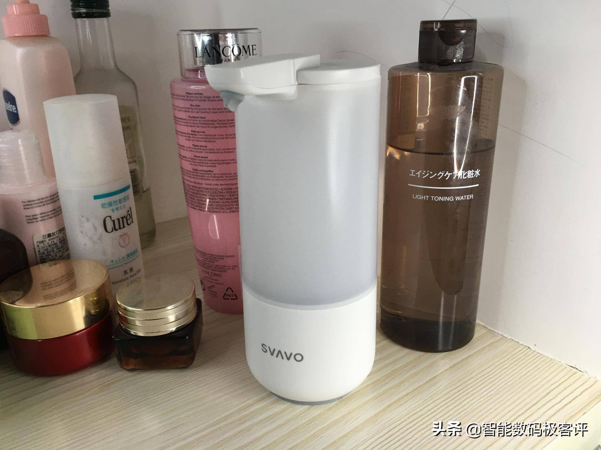 SVAVO瑞沃感应分配器V-475新品-时尚卸妆新宠