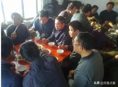 南方与北方杀猪菜,东北杀猪菜一般人吃得来吗