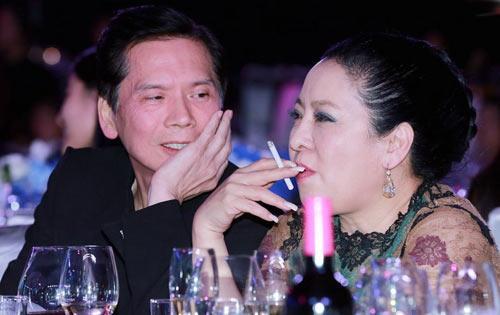 周星驰背叛朱茵了吗,周星驰曾与多位好友反目