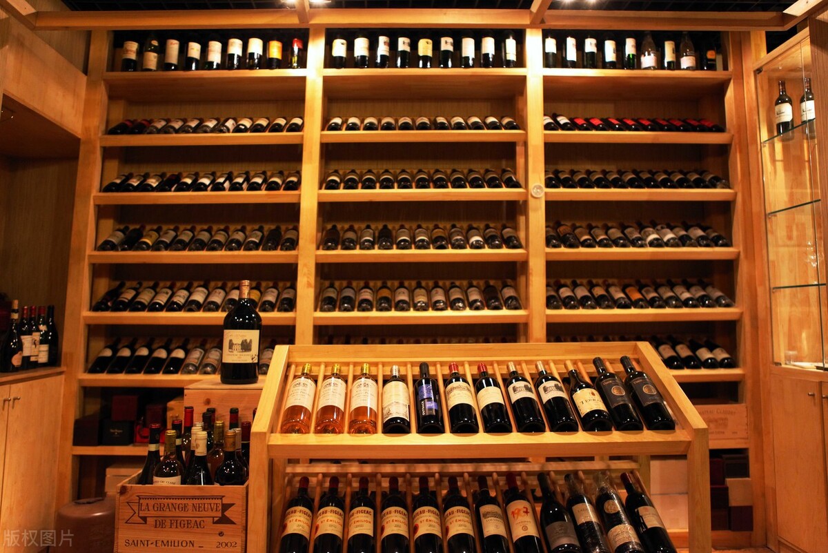 金牌拉菲跟正牌拉菲,拉菲红酒一般什么价格