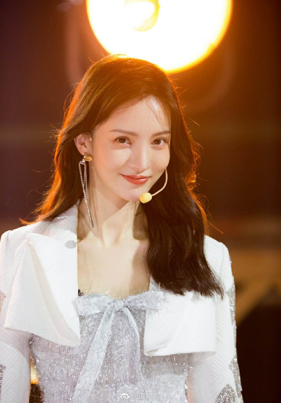 寮犳瓎鑹哄拰閲戞櫒绉佷笅鍏崇郴,寮犳瓎鑹哄拰閲戞櫒