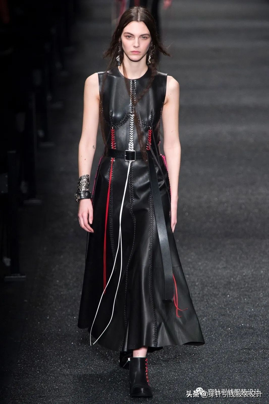 AlexanderMcQueen2020秋冬系列是有多敷衍