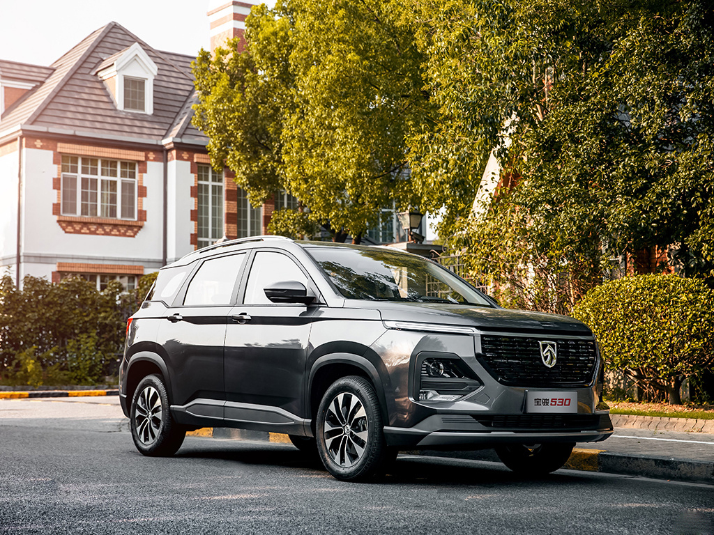 10万落地的suv哪一款好和省油,10万内动力好又省油的哪款suv最好