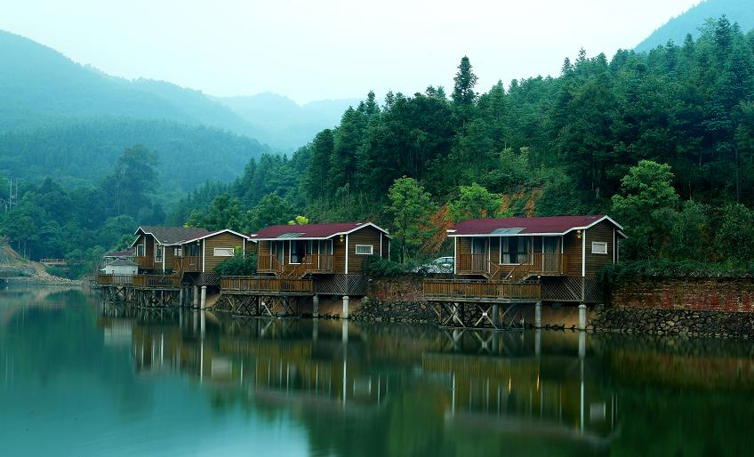 中国绿都最氧三明,中国绿都最氧三明春回大地