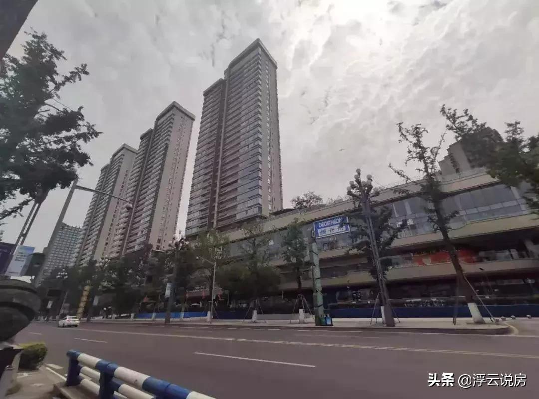 重庆一线江景大平层,重庆江景豪宅测评报告