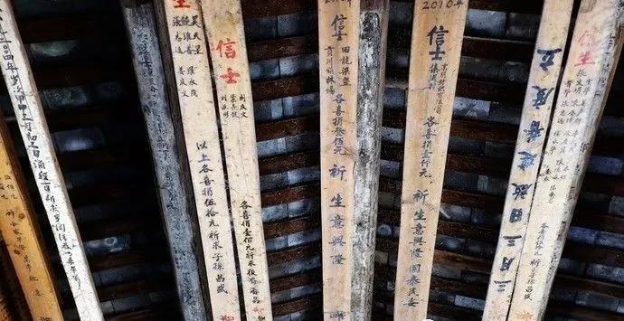 风展红旗如画三明丨如果你的朋友要来永安旅游，请把这条微信发给他