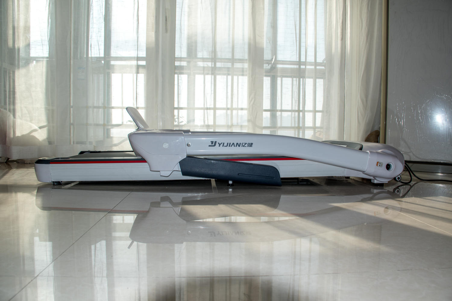 亿健精灵s7跑步机和亿健精灵pro,宅在家也能运动