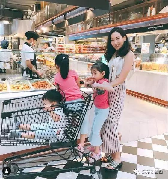 这场嫁女的婚礼太唯美了，泰国白富美姐妹花的日常是什么样？