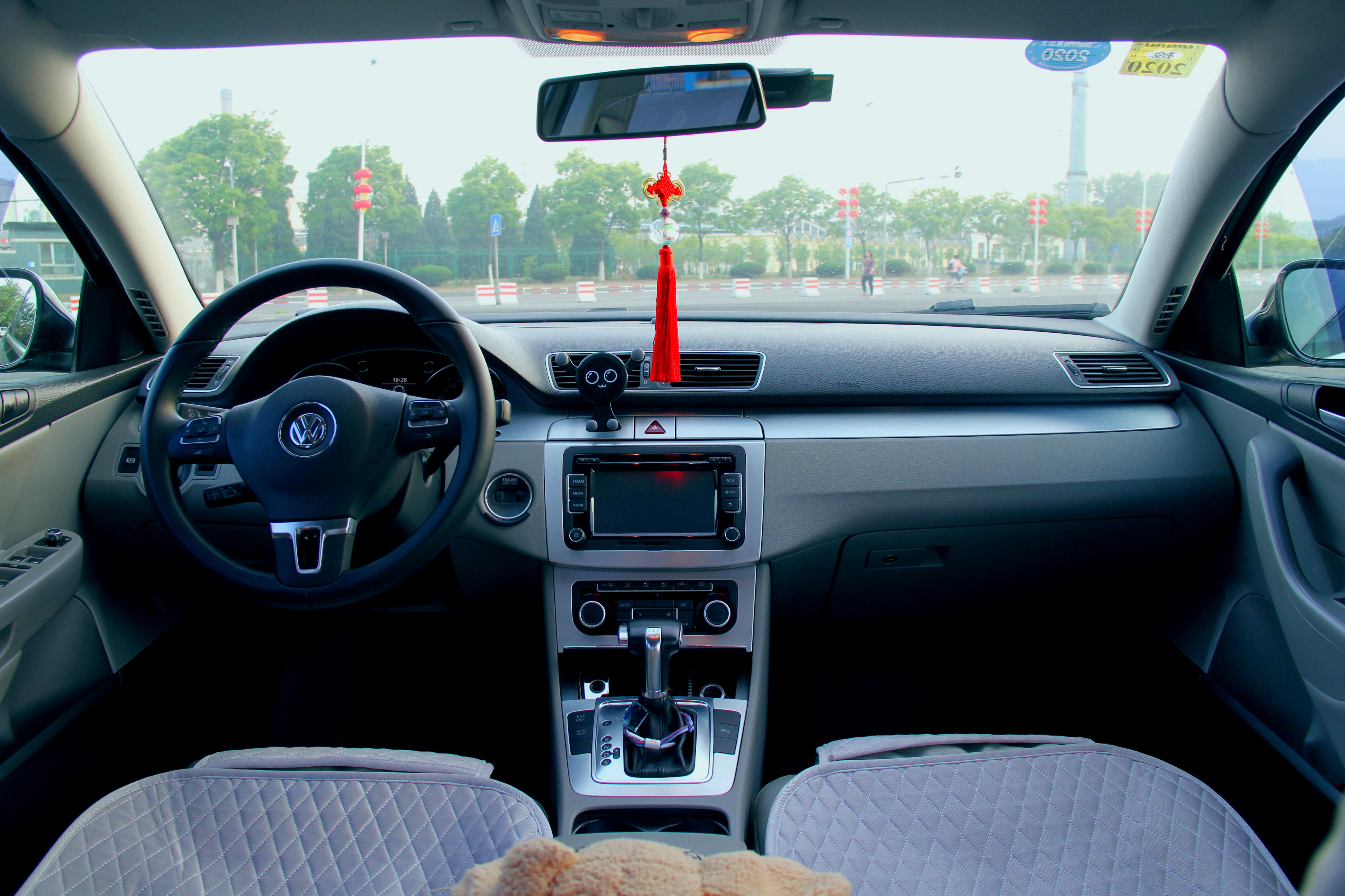 十年车龄的迈腾b6,老款迈腾b6值得买吗