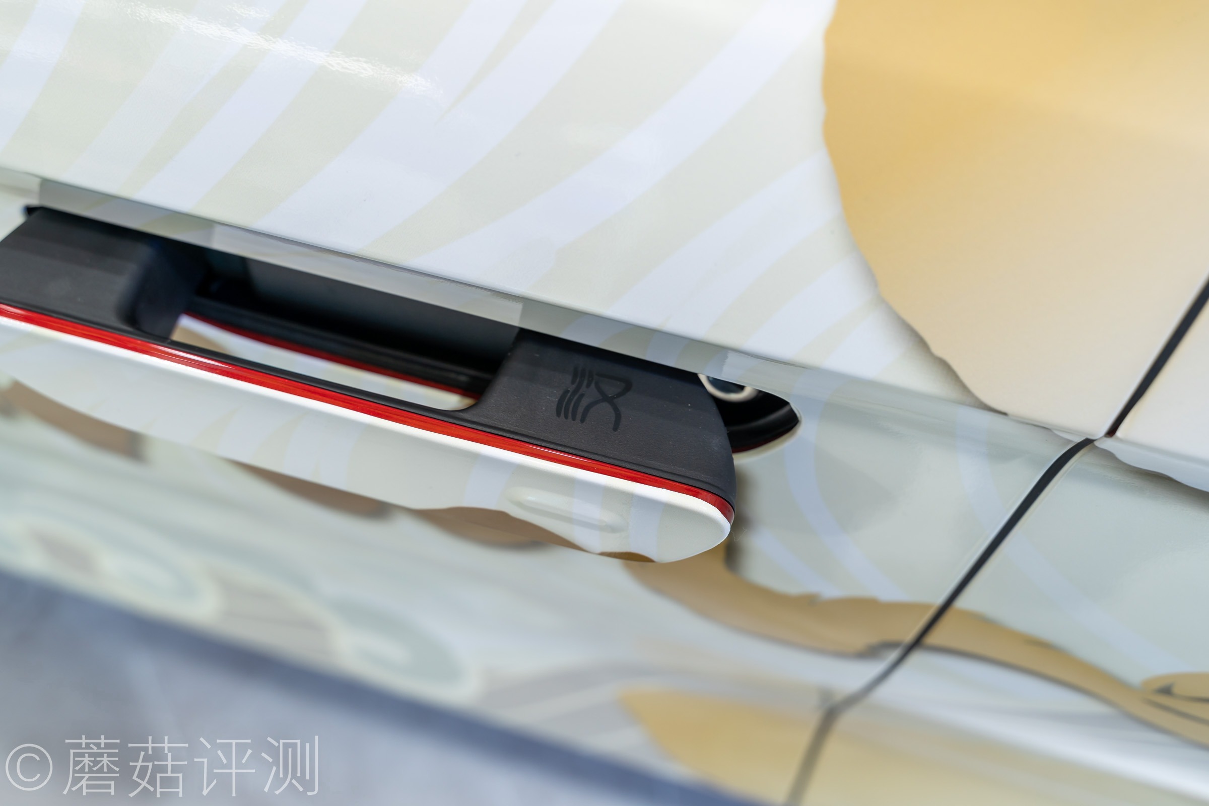 又有啥好玩的？蘑菇带你逛ChinaJoy2021，硬件、车和漂亮的小姐姐