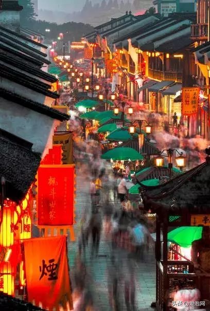 中国最美最好的自驾游线路,五一最火热的自驾游线路推荐