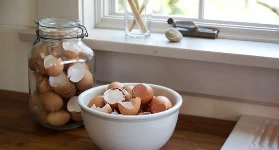 喝苏打水可以缓解反酸吗,喝苏打水能治疗胃反酸吗