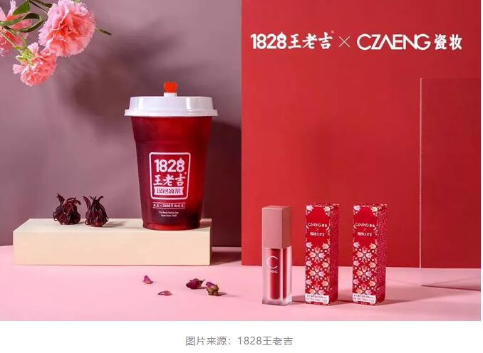 麦克老爹,获国际业界标杆米图米美妆妆容形象百万级系统规划