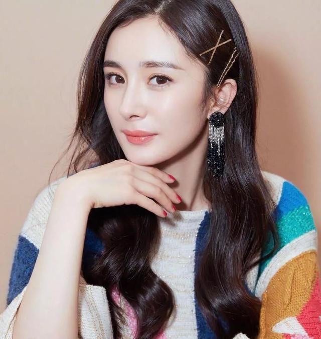 头发烫得难看有什么补救方法,头发烫得显老气怎么自救