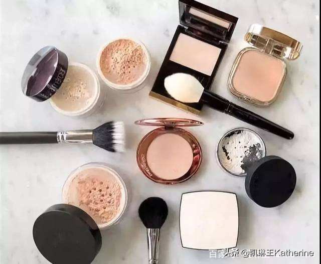 巧用定妆散粉让妆容持久一些,完美定妆粉防水防汗控油不脱妆